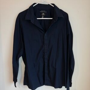 H&M Blue Dress Shirt with Classic Collar